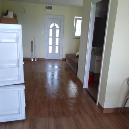 Vízparti apartmanok Szántód Kültér fotó