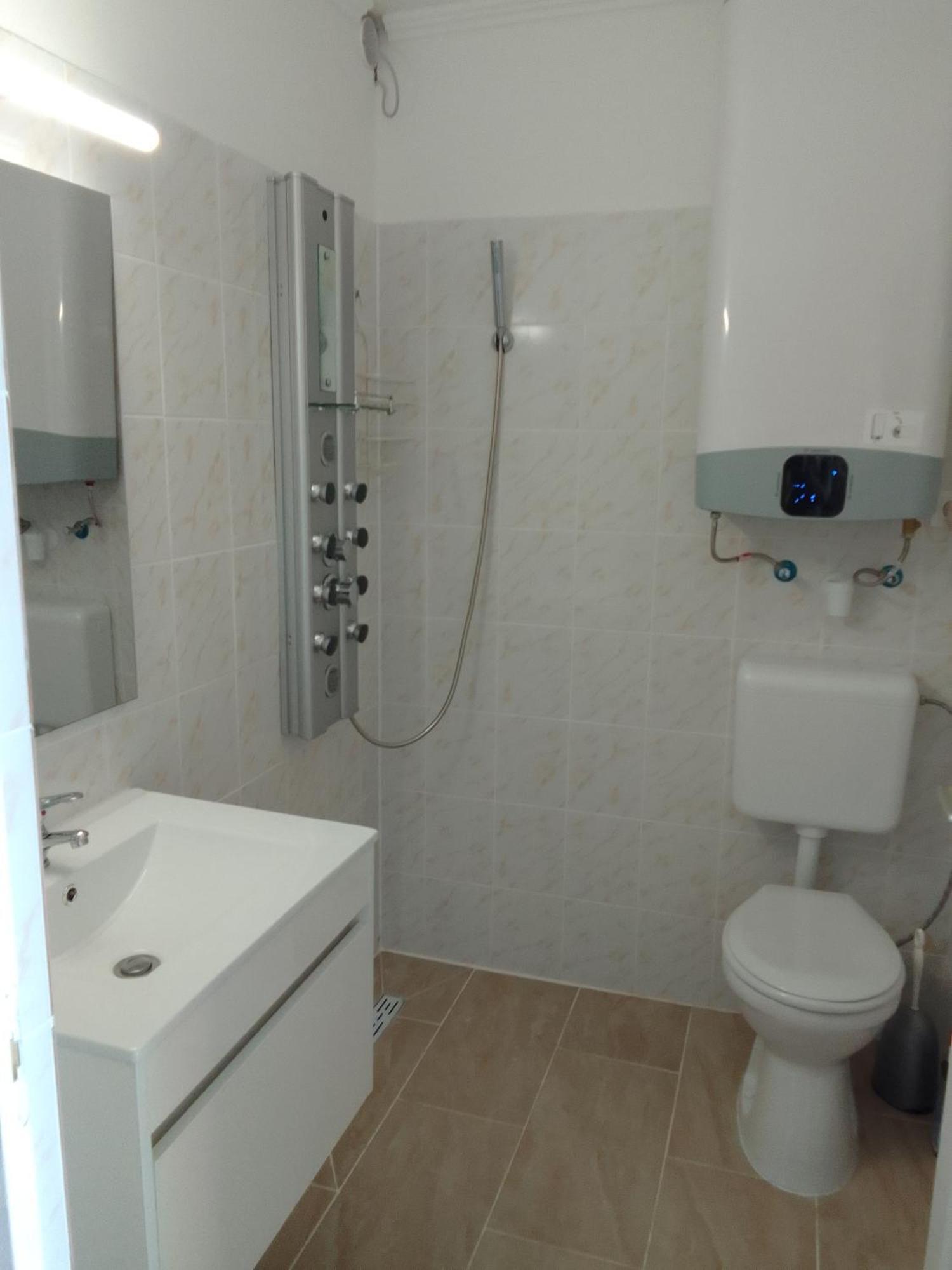 Vízparti apartmanok Szántód Kültér fotó